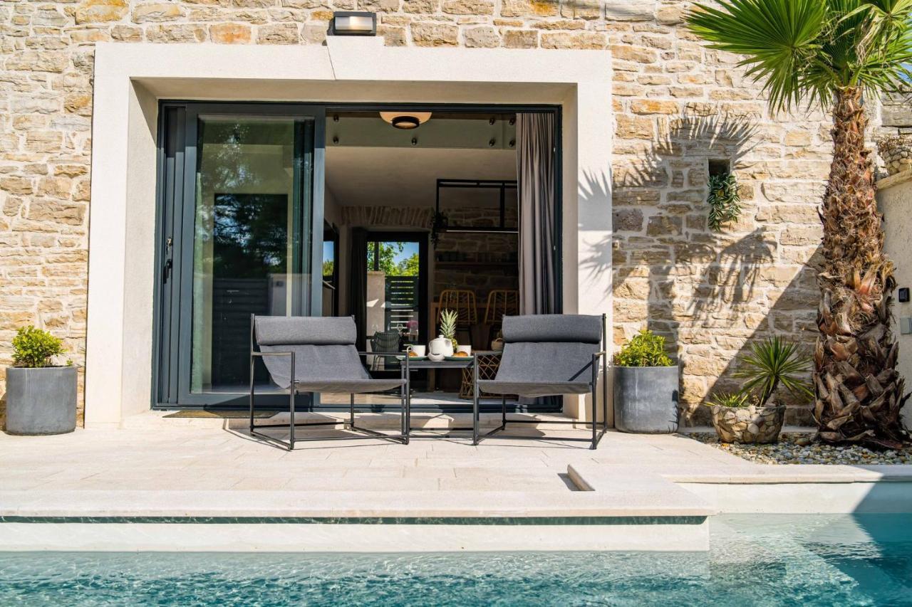 Stone House With Pool Poeta Vila Pridraga Exterior foto