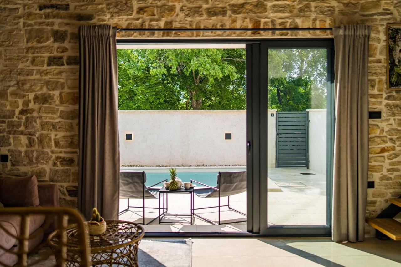 Stone House With Pool Poeta Vila Pridraga Exterior foto