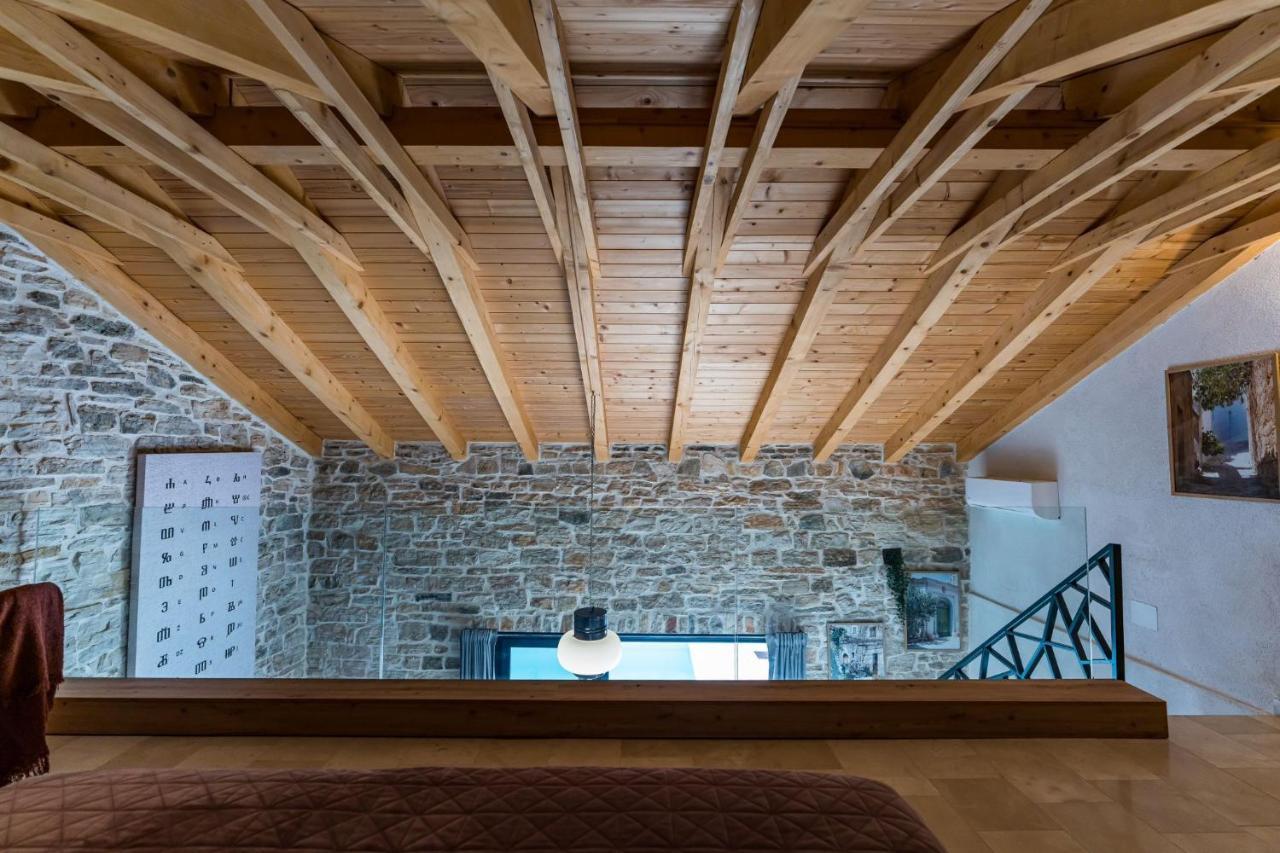 Stone House With Pool Poeta Vila Pridraga Exterior foto